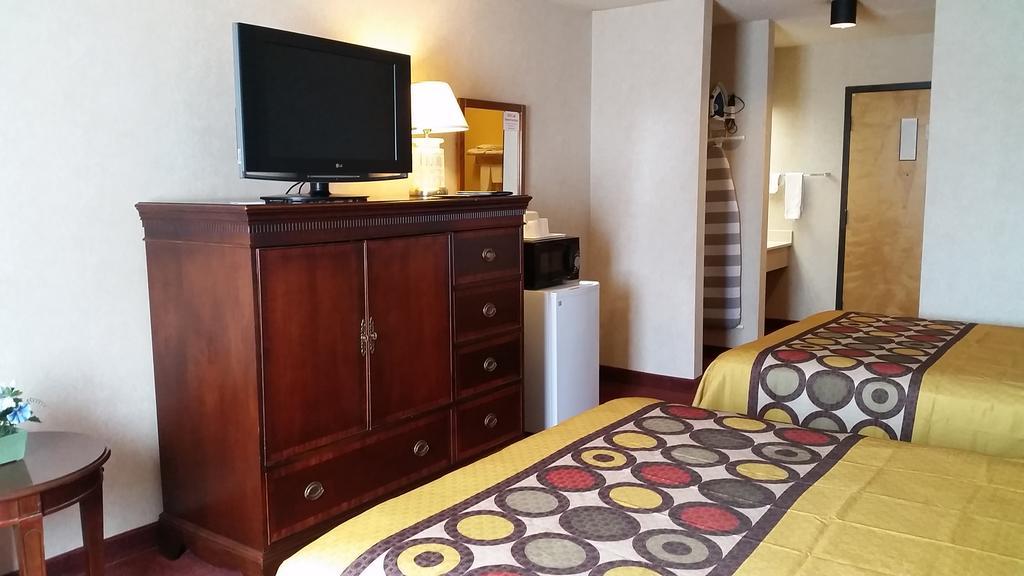 Americas Best Value Inn Ullin Mounds Bagian luar foto